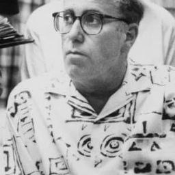 Thom Eberhardt - 乖仔撞邪導演