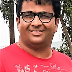 Anup Upadhyay - 別墅幽靈演員 飾演Teacher