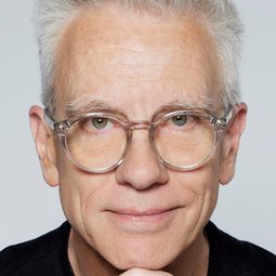 克里斯桑德斯 飾演 Belt (voice)