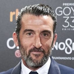 路易斯·扎赫拉 飾演 Taxi Driver