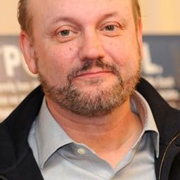 胡安·J·坎帕內拉 飾演 Armando / Eusebio / Lechuga / Clark (voice)