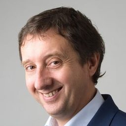 Mauro Pirovano - The Entrepreneur演員 飾演Olivieri