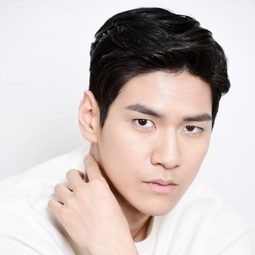 金炫俊 飾演 Park Eun-Gyeol