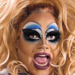 Meatball 飾演 Arthur / Ahura Cain