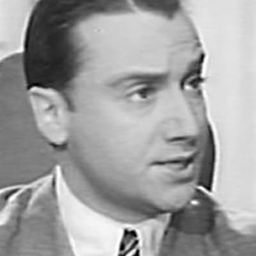 Rafael Durán 飾演 Sharkhan