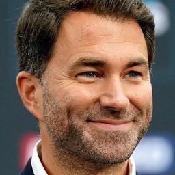 Eddie Hearn 飾演 Self