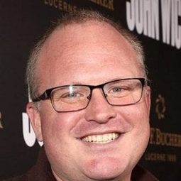 Derek Kolstad - 殺神John Wick 2編劇