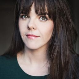 Joëlle Paré-Beaulieu 飾演 