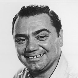 歐尼斯·鮑寧 - 晶兵總動員演員 飾演Kip Killagin (voice)