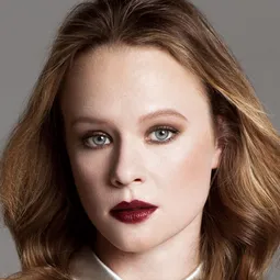 莎拉·博琪 飾演 Dani Dennison