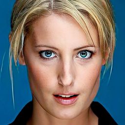 Stephanie Bauder 飾演 Jenny Reardon