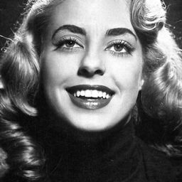 Raquel Bardisa 飾演 Gloria