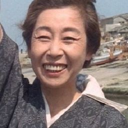 原恵子 - 若い旋風演員 飾演