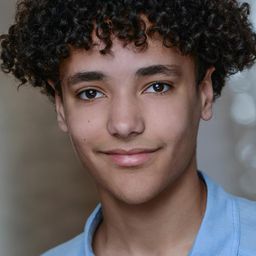 Caleb Bellavance 飾演 Franklin (voice)