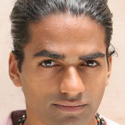 Deepak Ramapriyan 飾演 Yogi