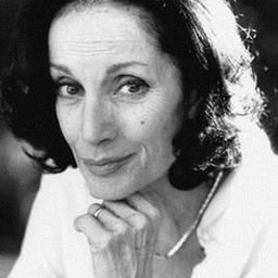 Angela Goodwin 飾演 Propietaria Negozio Animali Impagliati