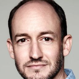 Matt Golden 飾演 Michael Beaumont