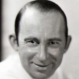 Roscoe Ates 飾演 Louis Jenkins aka Loopey Lou