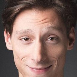 艾瑞克庫爾姆 飾演 Filip