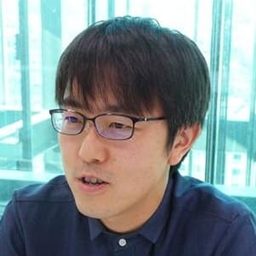 Mitsuhiko Fujiki 飾演 