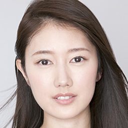 大內 華子 - 花宵道中演員 飾演Ayane