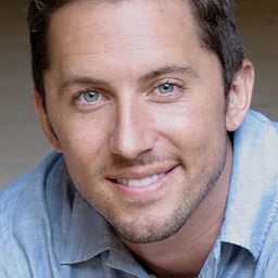 Mark Hefti - Surviving the Wild編劇