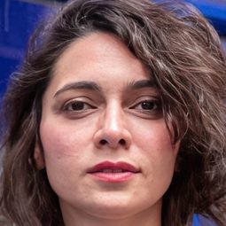 Pegah Ahangarani - 7 Months Pregnant演員 飾演