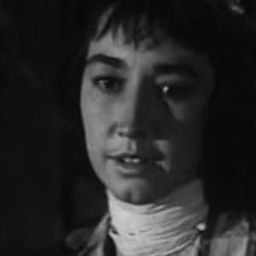 Safia Sarwat - 開羅車站演員 飾演