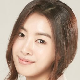 裴貞華 - 與鬼同行：大叔追兇演員 飾演Do-kyung's Mother