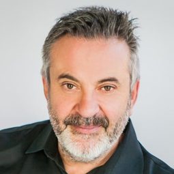 Will Corno - 充分揭露演員 飾演Syed Rakha