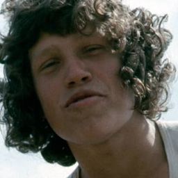 Rolf Sohlman 飾演 Pär