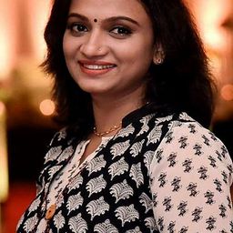 Krishna Prabha 飾演 