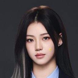 Ding Xiangyuan 飾演 Zhong Ling