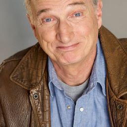 M. Steven Felty 飾演 Jacob