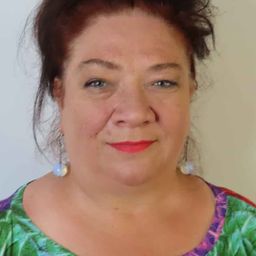 Danuta Borsuk - 殘影演員 飾演Shop Assistant