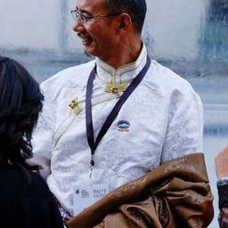 西德尼瑪 飾演 Tharlo