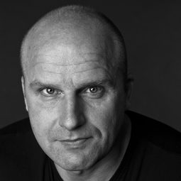 安德魯·普列文 飾演 Daxos