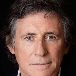 基比拜恩 飾演 Rohan