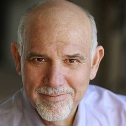 艾倫·布魯門菲爾德 飾演 Larry