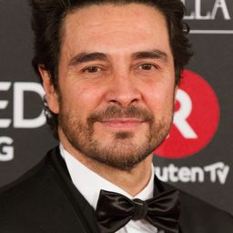 José Manuel Seda 飾演 Vigilante