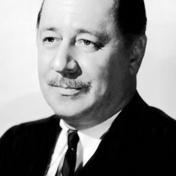 Robert Benchley 飾演 Robert Benchley