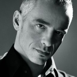 Eros Ramazzotti 飾演 