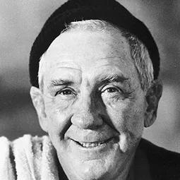 布吉斯·梅迪斯 - 惡神演員 飾演Dr. Snow