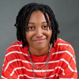 Asante Mabuza 飾演 Young Lindiwe Ncubi