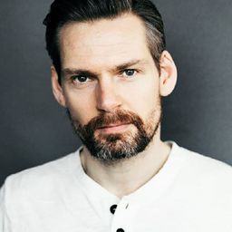 Kolbeinn Arnbjörnsson 飾演 Lawyer