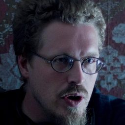 Spencer Parsons - Caitlin Plays Herself演員 飾演Spencer