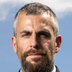 Michael Fanone 飾演 Self - US Capitol Police Officer