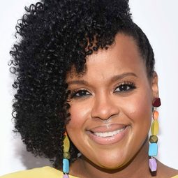 娜塔莎露維爾 飾演 Piper Benz