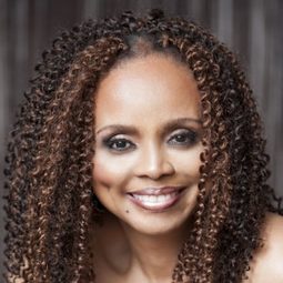 戴比·摩根 - 奶奶助選演員 飾演Morgan State Student (uncredited)