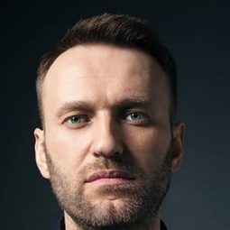 Alexei Navalny 飾演 Self